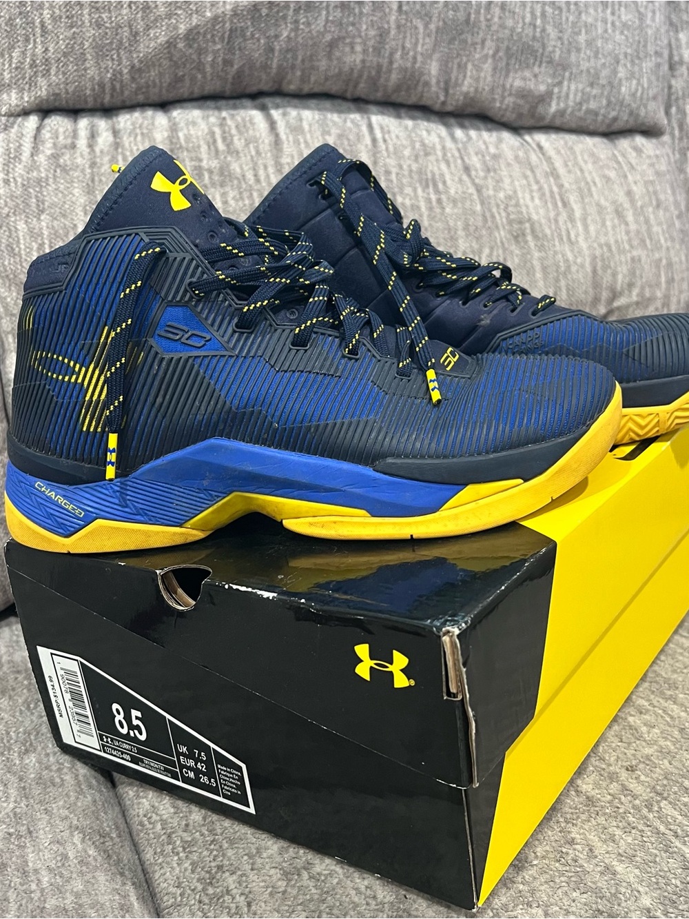 Under Armour Curry 2.5 Basketball Shoes Men’s Size 8.5